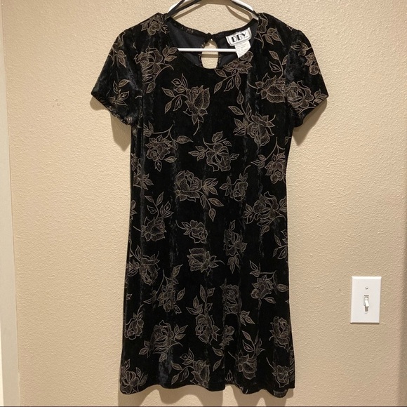 Vintage Floral Dress - Juniors size 9 - Black - Picture 1 of 6